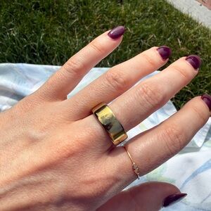 Oura Gold Ring, Gen 4, size 6
